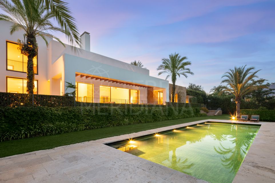 Contemporary new front line golf 6 bedroom modern villa, for sale in Cortesin Golf, Casares