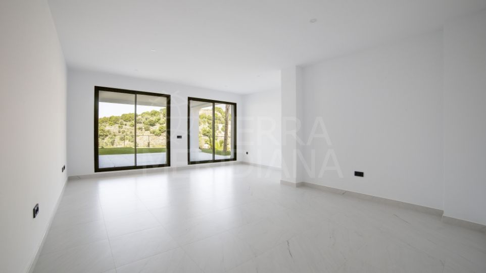 Penthouse appartement à vendre à Mirador de Estepona Hills, avec vue sur la mer