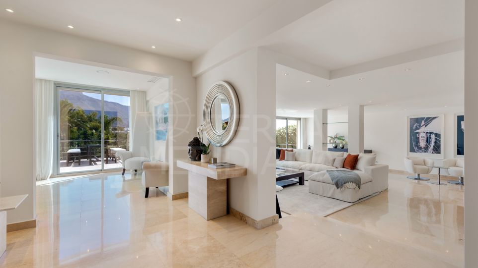 Villa de luxe à vendre à Las Brisas, Nueva Andalucia, Marbella