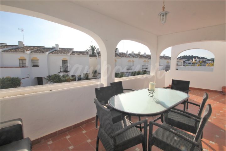Pareado en venta en Arroyo Vaquero - Estepona Pareado