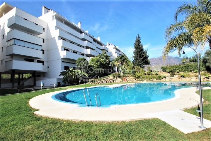 Estepona, Amazing ground floor apartment in the great community of Sethome in Estepona