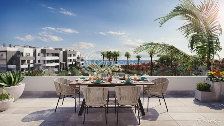 Estepona, Nuevo complejo de 66 apartamentos a la venta en la zona oeste de Estepona