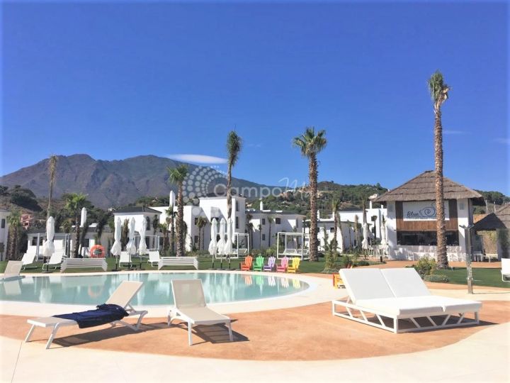 Estepona, Increíble apartamento para a corto plazo en un nuevo proyecto cerca del centro de Estepona