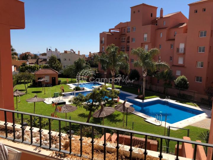 Manilva, Apartment for sale in a gated community just a few minutes from the famous El Puerto de la Duquesa