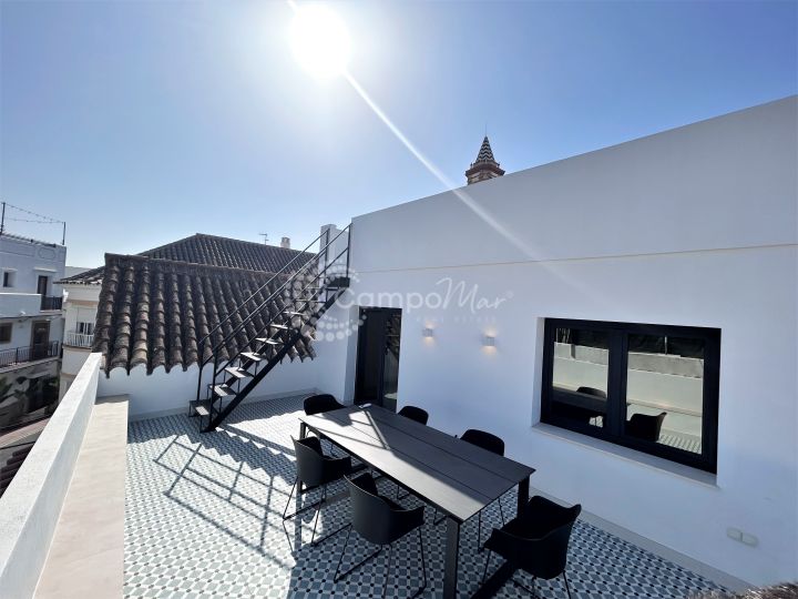 Estepona, Stunning reformed village house in the heart of the Old Town.