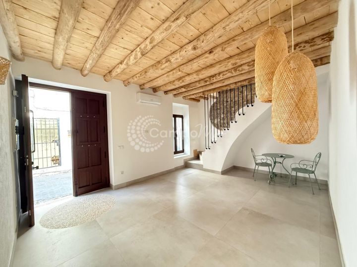 Estepona, Stunning renovated village house in the heart of Estepona´s Old Town