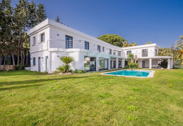 Properties for sale in Brisas del Golf, Nueva Andalucia