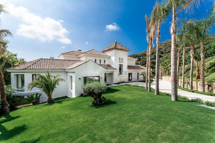 Properties for sale in La Zagaleta, Benahavis
