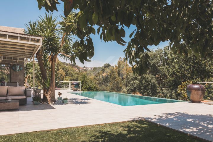 Frontline golf properties for sale in Marbella