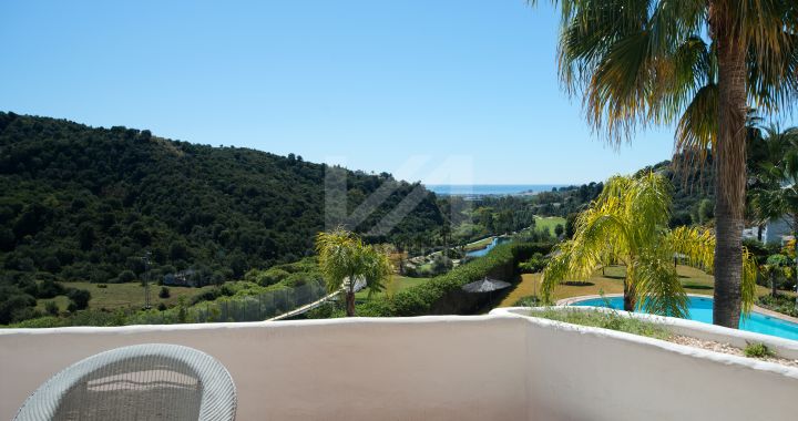 Ground Floor Apartments for sale in Benahavis