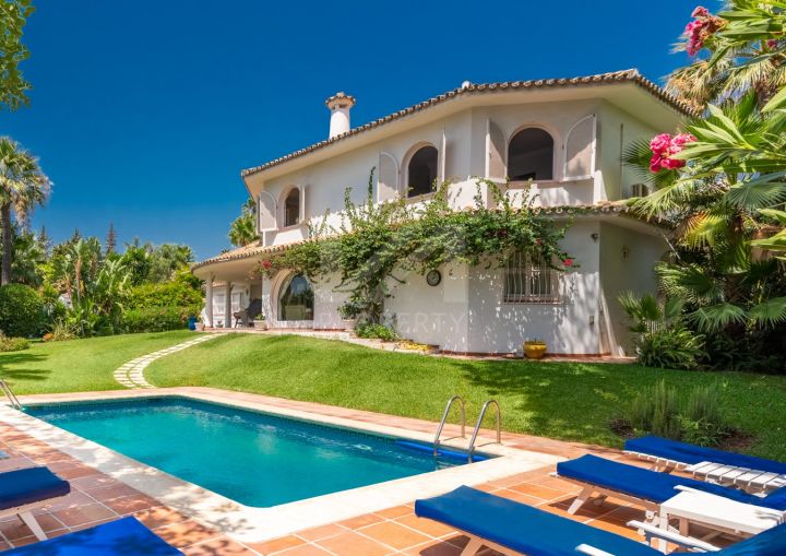 Villas for sale in Rocio de Nagüeles, Marbella Golden Mile