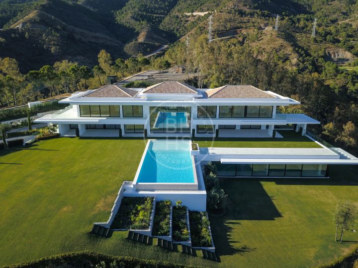 Properties for sale in Benahavis