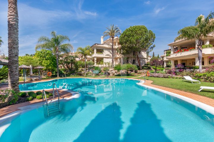 Apartments for sale in Nueva Andalucia