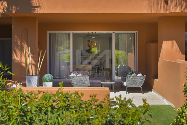 Ground Floor Apartments for sale in Nueva Andalucia