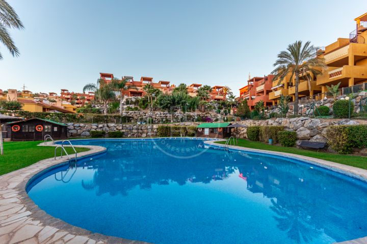 Apartments for sale in Marbella East