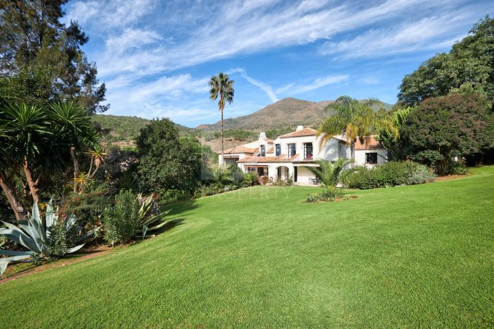 Frontline golf properties for sale in Marbella