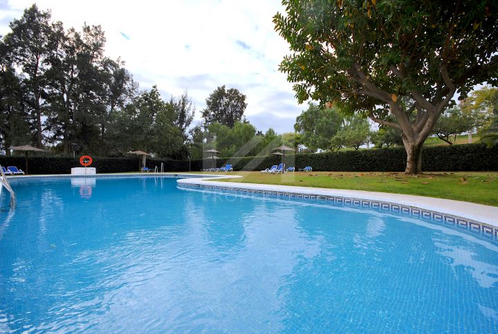Apartments for long term rent in Benahavis