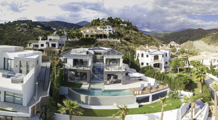 Properties for sale in Benahavis