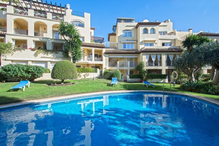 Properties for sale in Guadalmina Alta, San Pedro de Alcantara