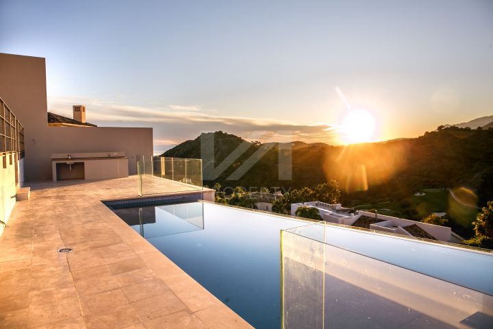 Properties for sale in Los Arqueros, Benahavis