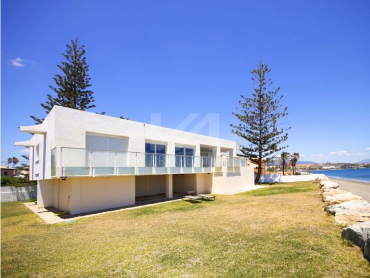 Villas for sale in Estepona