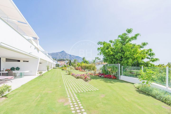 Apartments for sale in Nueva Andalucia