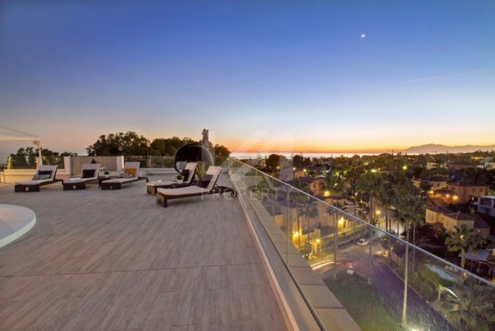 Apartments for sale in Marbella East