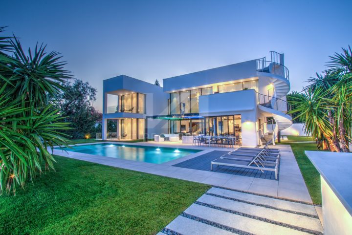 Properties for sale in Marbella - Puerto Banus