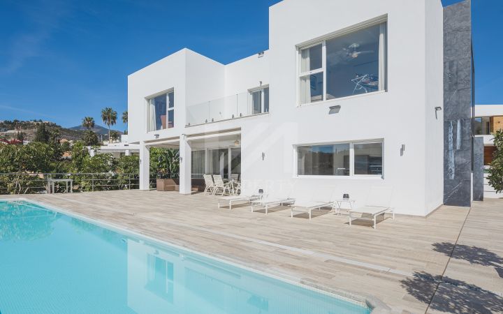 Villas for sale in La Quinta, Benahavis