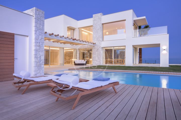 Properties for sale in Estepona