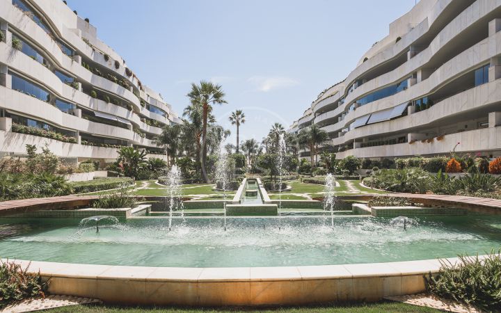 Apartments for sale in Marbella - Puerto Banus