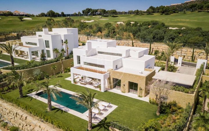 Properties for sale in Casares