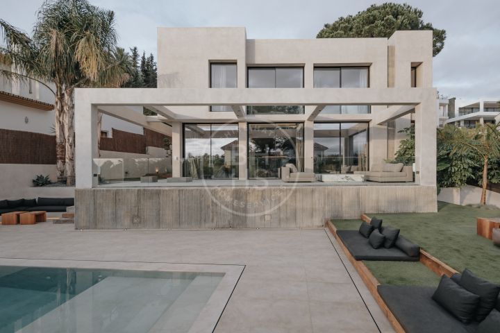 Properties for sale in Nueva Andalucia