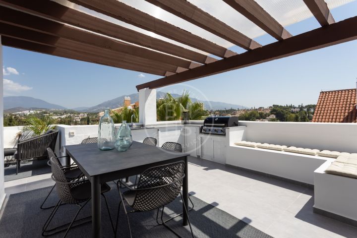Duplex Penthouses for sale in Nueva Andalucia