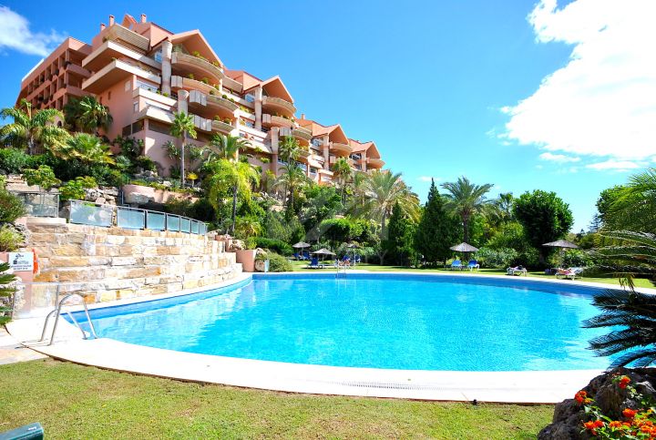 Apartments for sale in Nueva Andalucia
