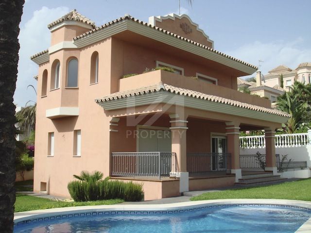Properties for sale in Guadalmina Alta, San Pedro de Alcantara