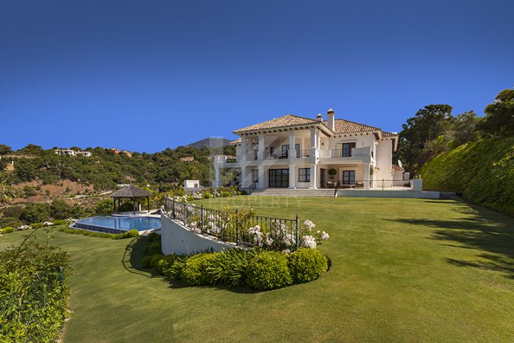 Properties for sale in La Zagaleta, Benahavis