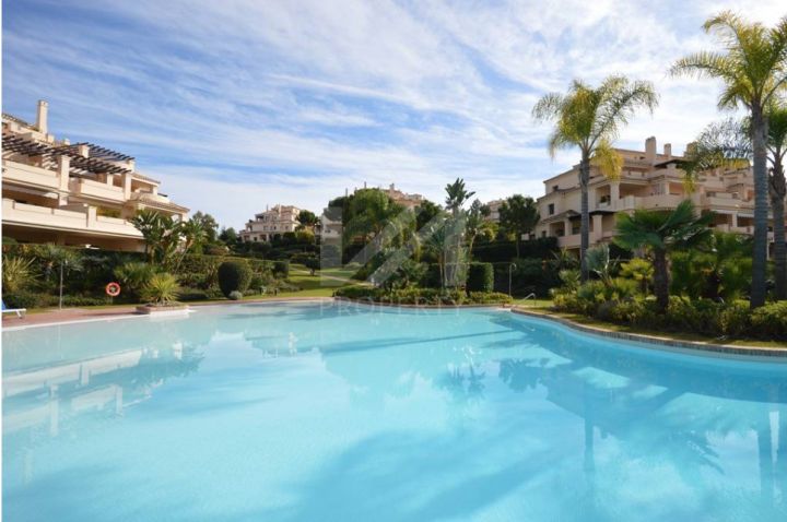 Apartments for sale in Benahavis