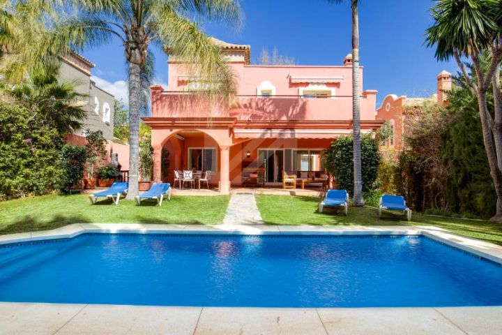 Properties for holiday rent in Marbella - Puerto Banus