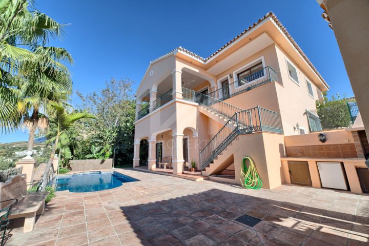 Villas for sale in Benahavis