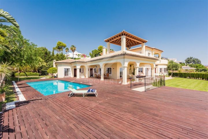 Villas for sale in Estepona