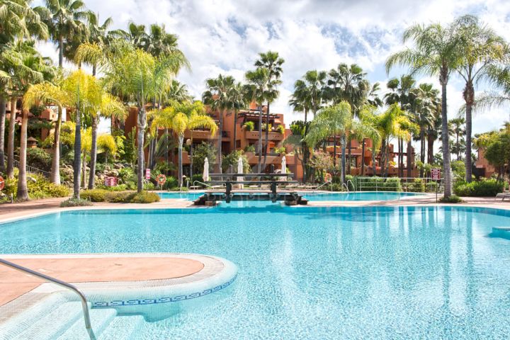 Ground Floor Apartments for sale in Marbella