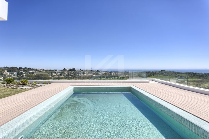 Villas for sale in Paraiso Alto, Benahavis