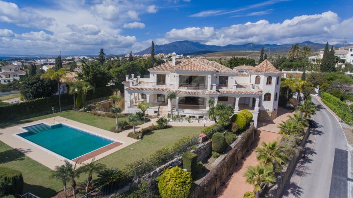Villas for sale in Paraiso Alto, Benahavis