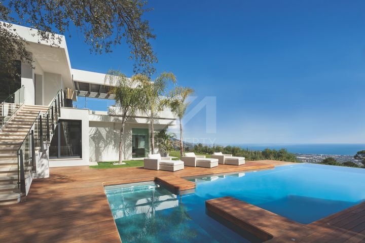Properties for sale in La Zagaleta, Benahavis