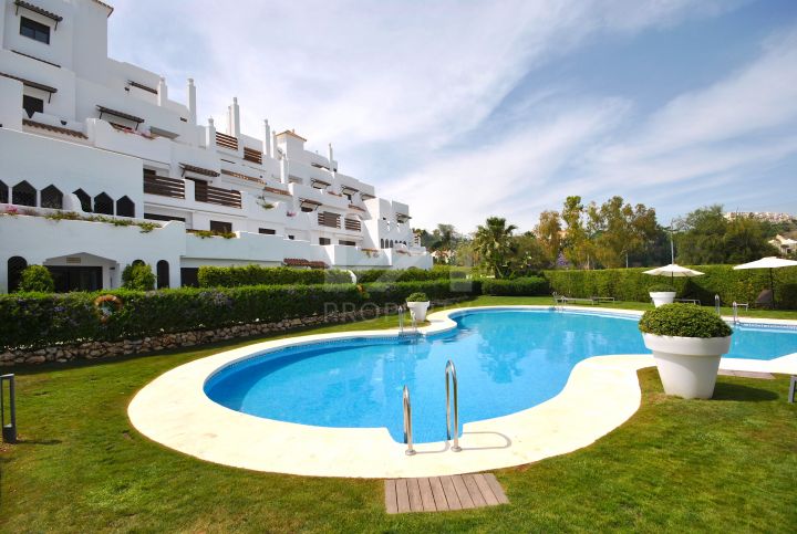 Apartments for sale in La Resina Golf, Estepona