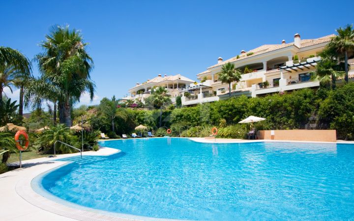 Apartments for sale in Nueva Andalucia