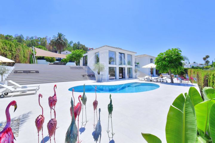Villas for sale in Nueva Andalucia
