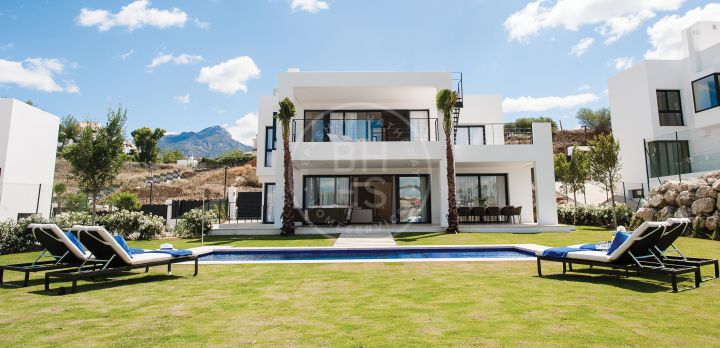 Properties for sale in Nueva Andalucia