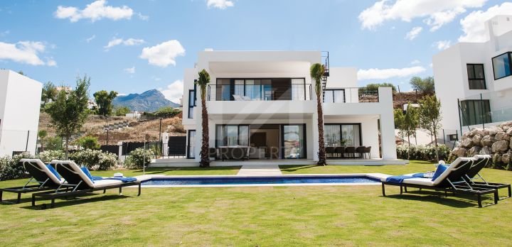 Properties for sale in Nueva Andalucia